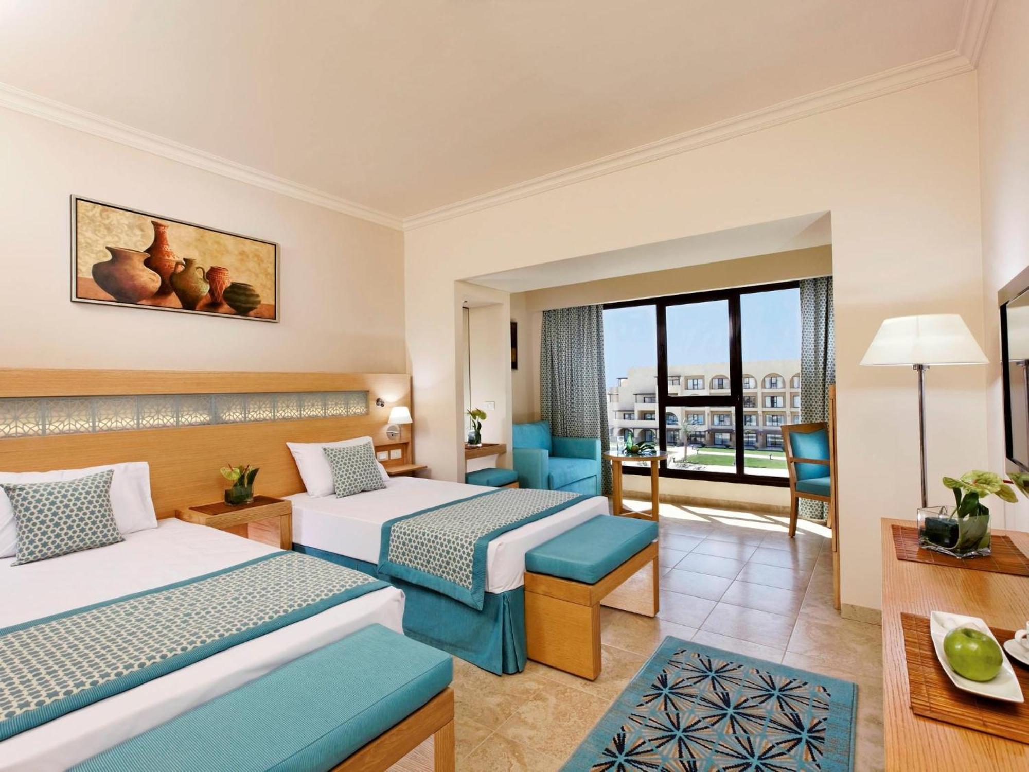 Movenpick Waterpark Resort & Spa Soma Bay Exterior photo