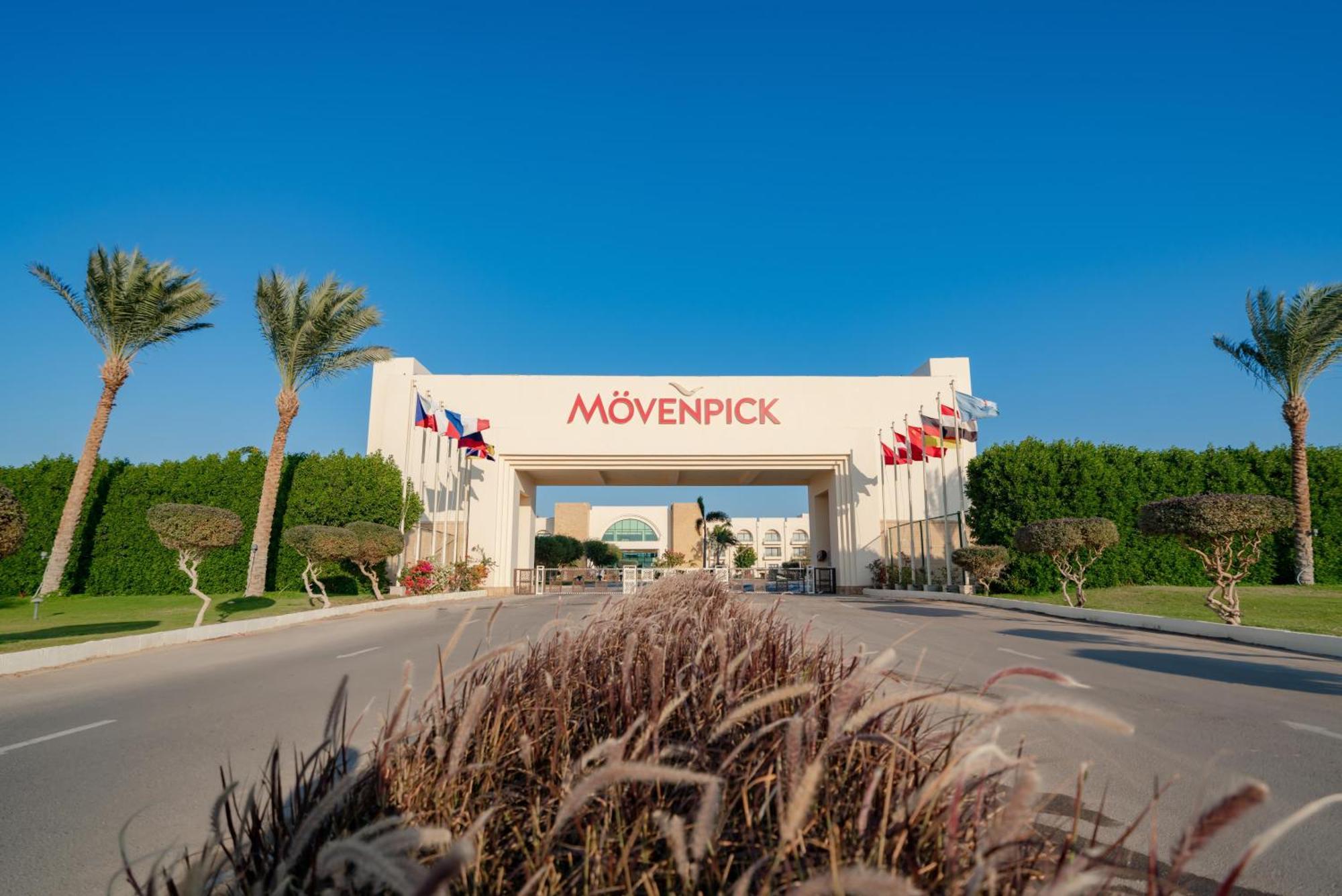 Movenpick Waterpark Resort & Spa Soma Bay Exterior photo