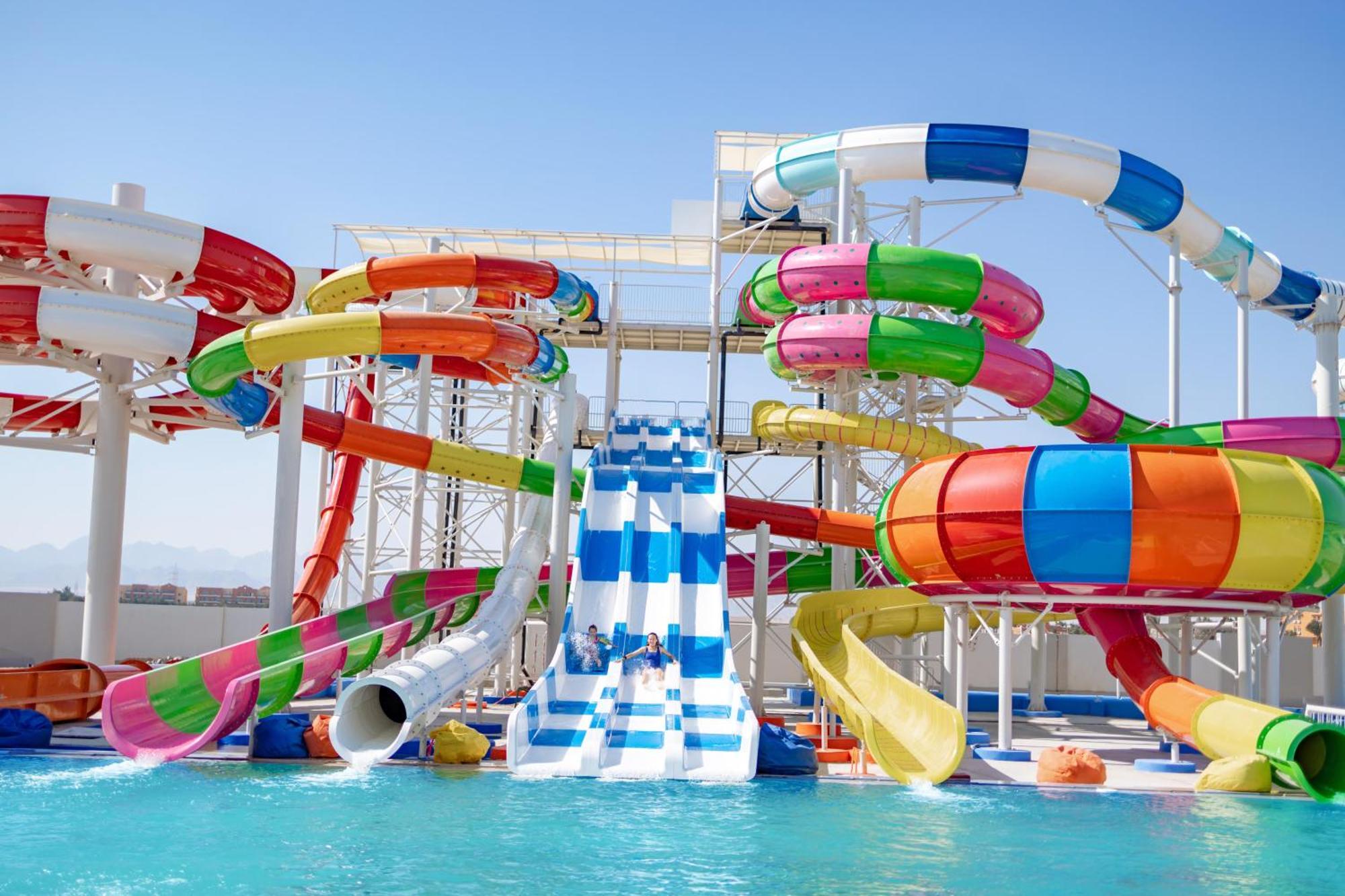 Movenpick Waterpark Resort & Spa Soma Bay Exterior photo