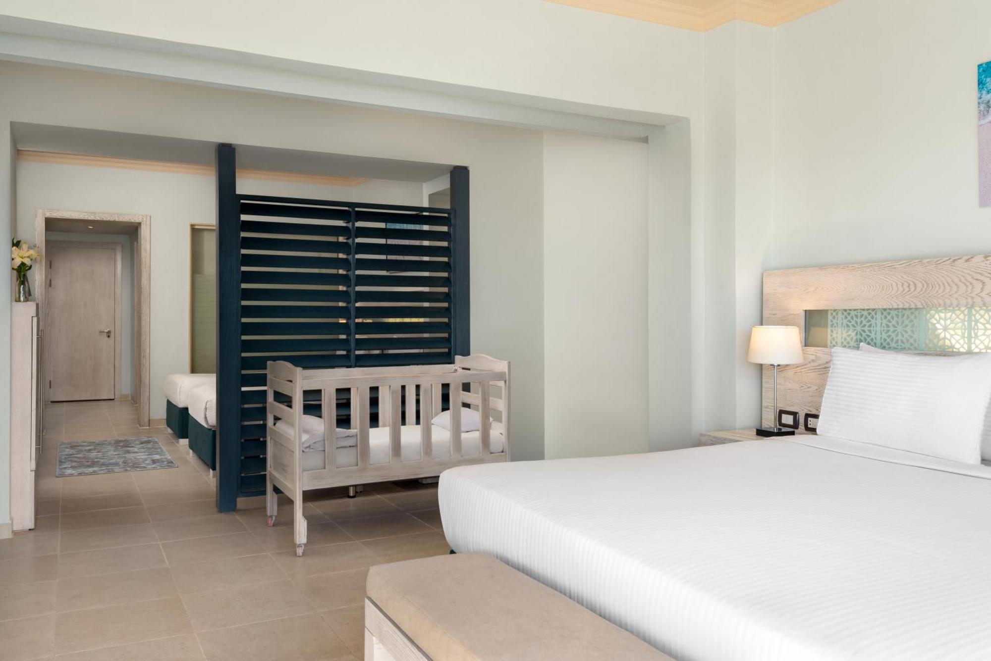 Movenpick Waterpark Resort & Spa Soma Bay Exterior photo