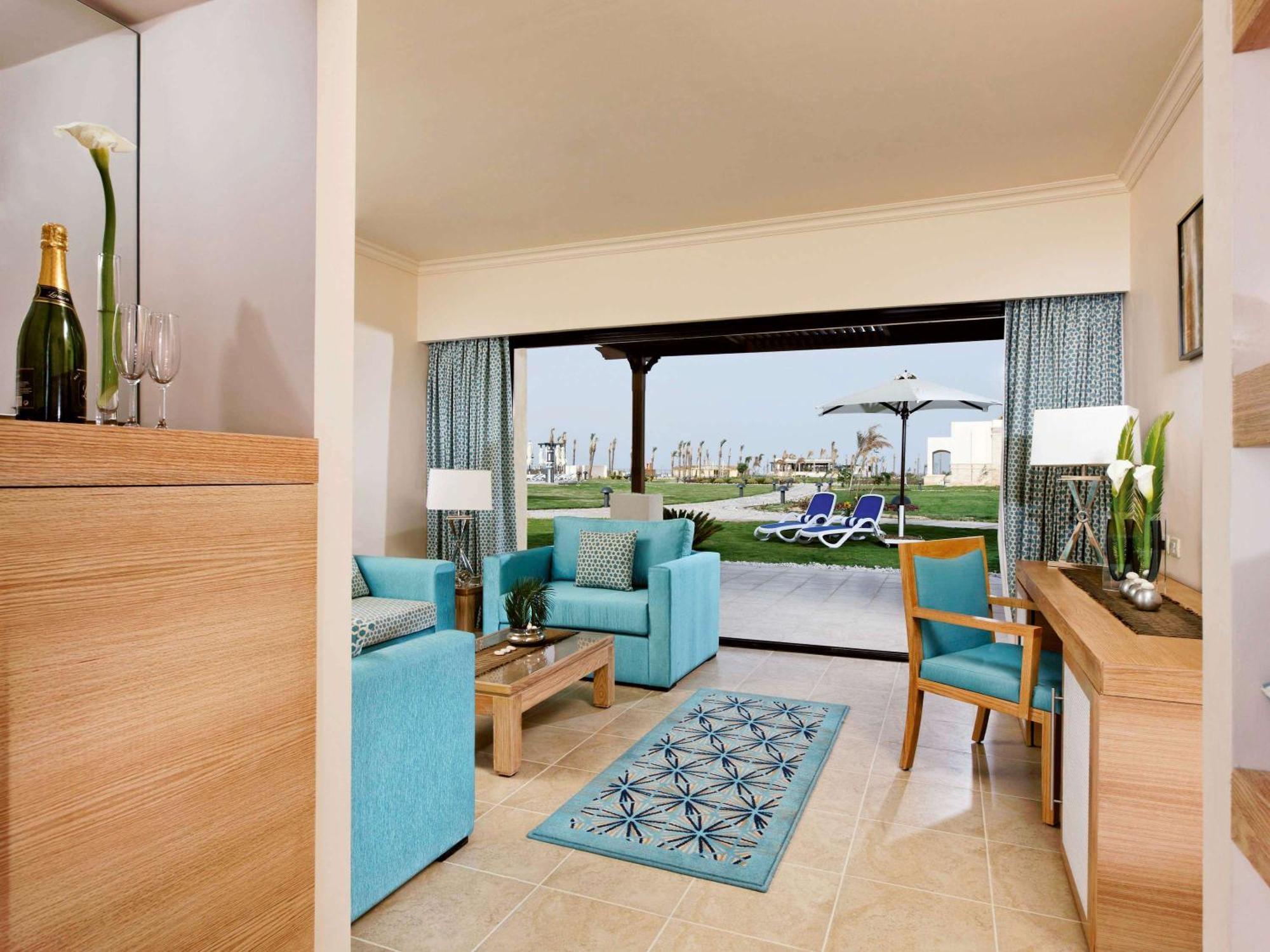 Movenpick Waterpark Resort & Spa Soma Bay Exterior photo