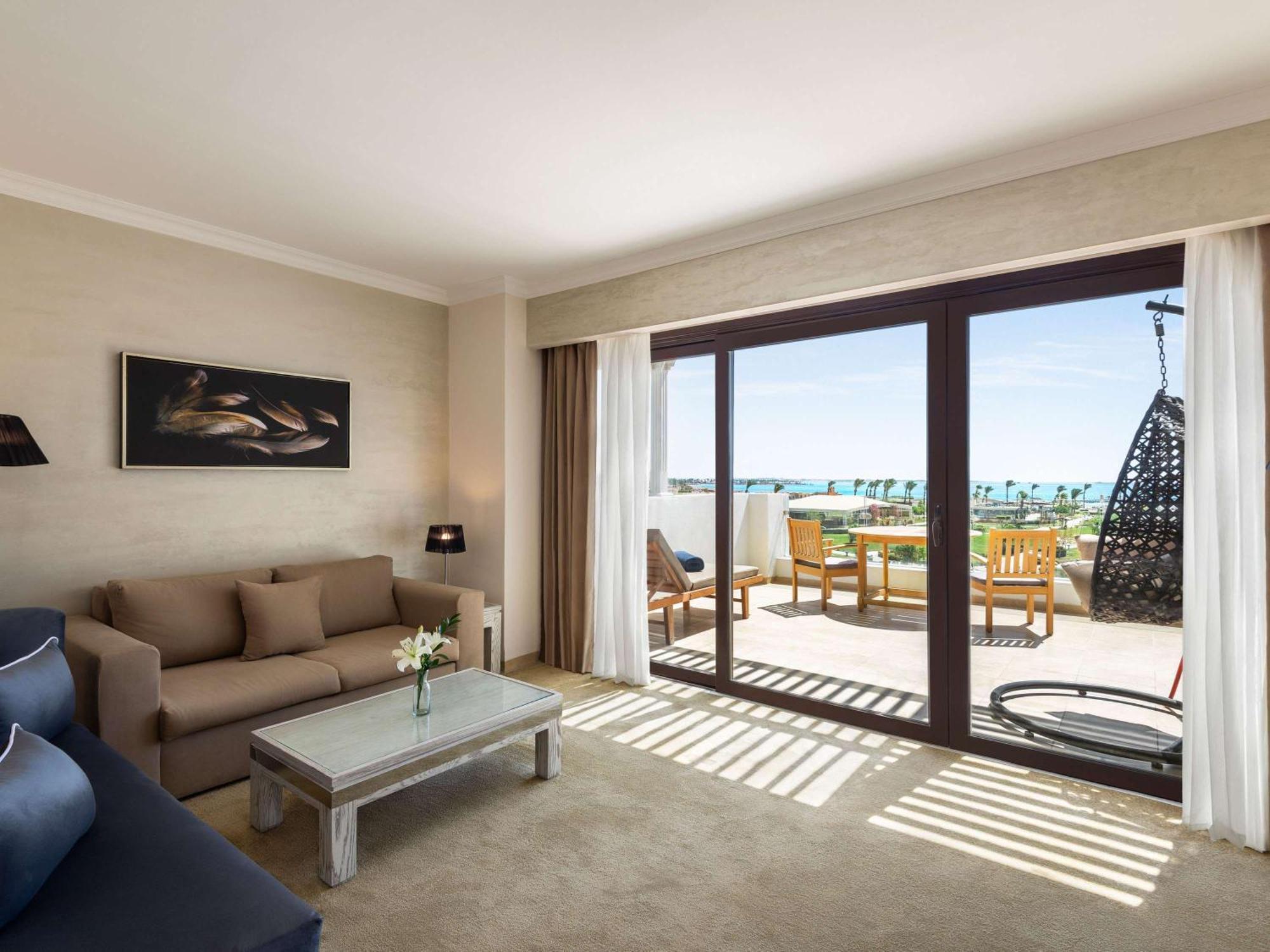 Movenpick Waterpark Resort & Spa Soma Bay Exterior photo